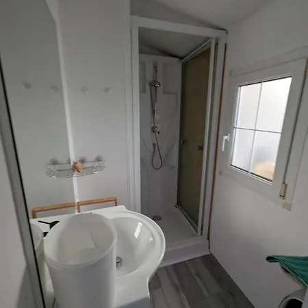 Mobihome 6 Places * Le Grau-dʼAgde